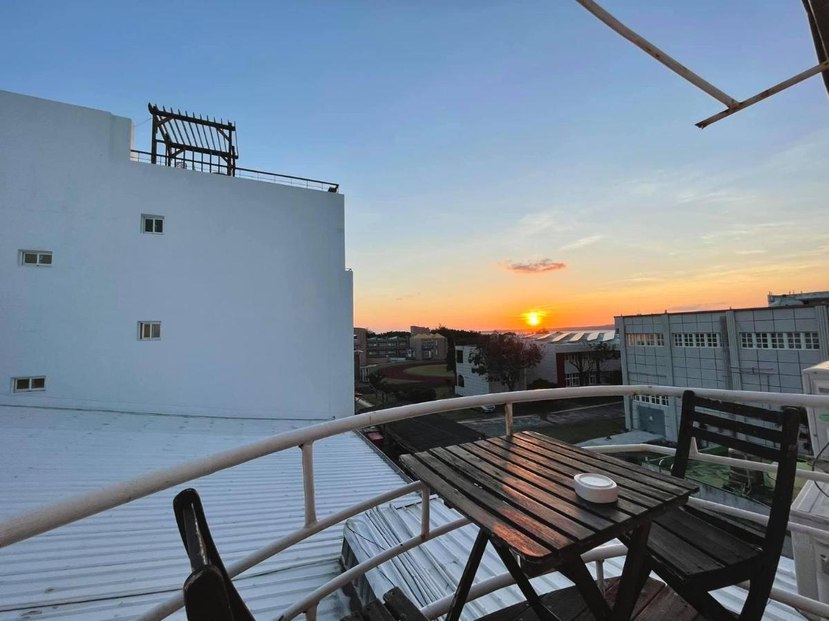 海中天旅店 Sea Of The World B&B Kenting Eksteriør billede
