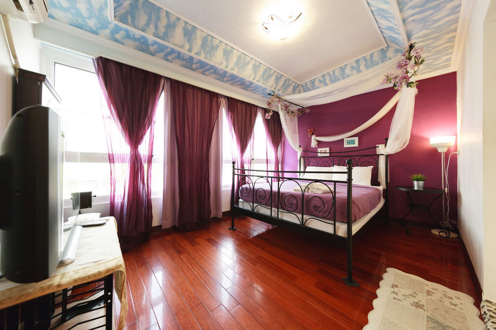 海中天旅店 Sea Of The World B&B Kenting Eksteriør billede