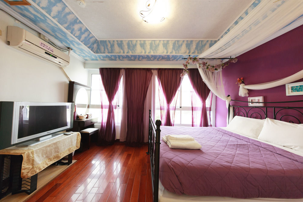 海中天旅店 Sea Of The World B&B Kenting Eksteriør billede